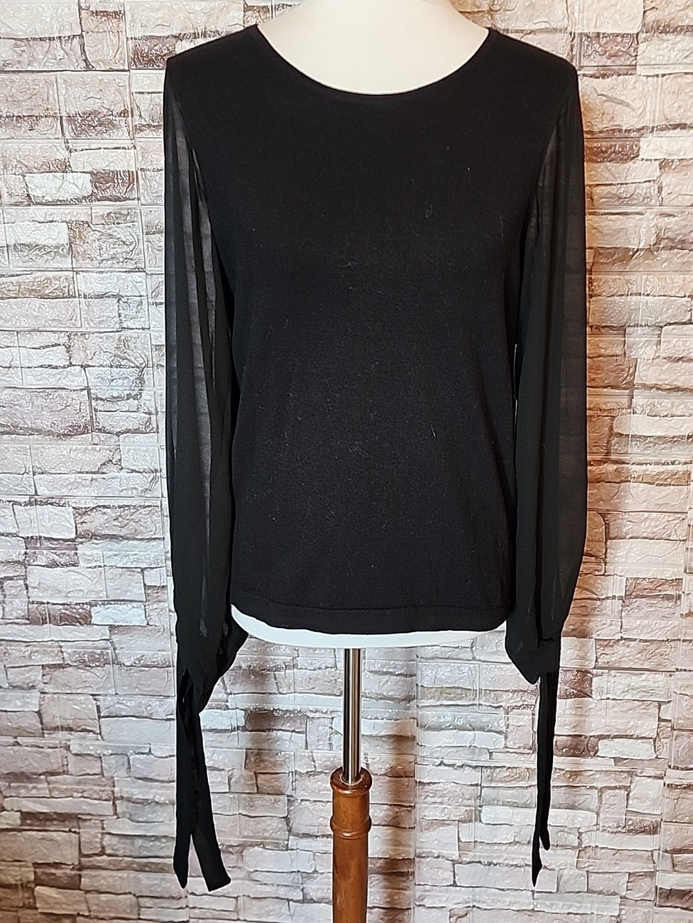 Cece Elegant Black Long Sleeves
